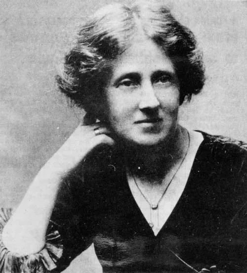 Howes, Edith portrait
