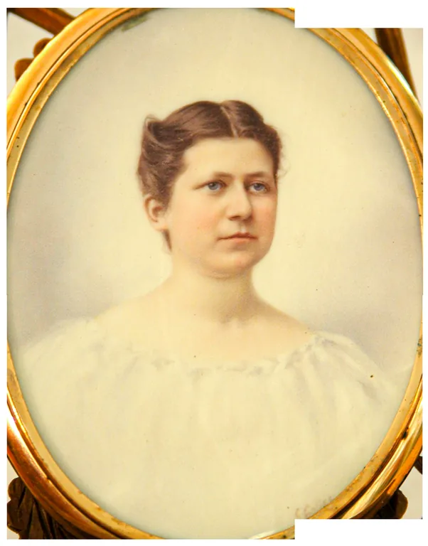 Colles, Julia Keese portrait