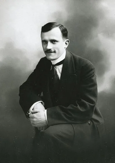 Patrício, Ladislau portrait