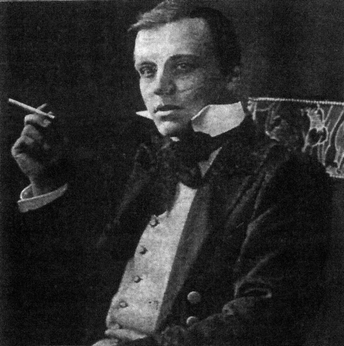Ewers, Hanns Heinz portrait