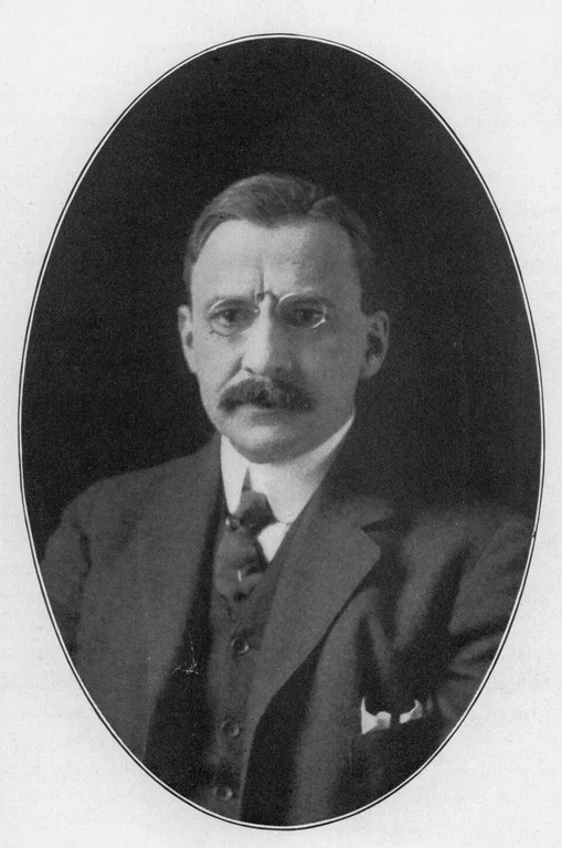 Hoch, August portrait