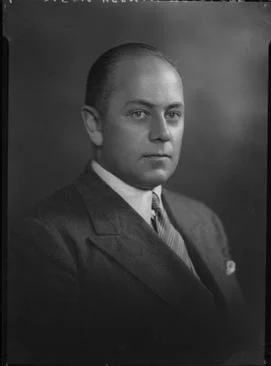Bartlett, Vernon portrait